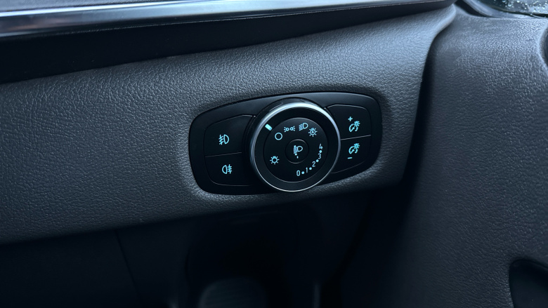 Ford Tourneo Custom Transit Custom Tourneo L2 Diesel Fwd 2.0 EcoBlue 185ps L/R 8 Seat Titanium X Auto